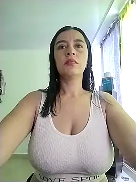 hailey85 online show from March 2026 06:38:02 PM