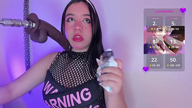 emma smile online show from November 2025 12:40:01 PM