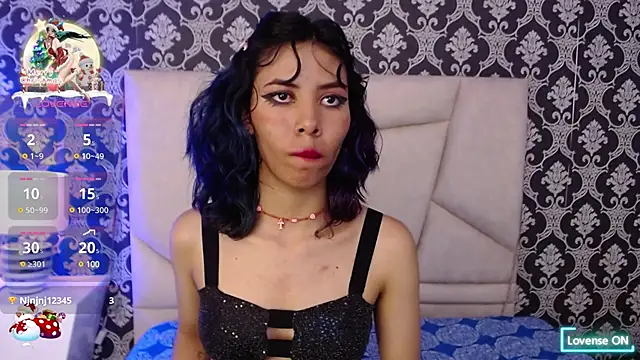 Snapshot of Akane_Uwu chatting on December 2024 02:58:02 PM Akane Uwu online show from December 2024 02:58:02 PM