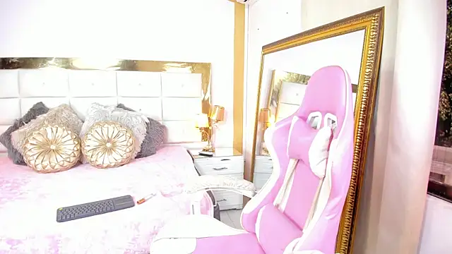 evangelin ts online show from February 2025 08:23:02 PM