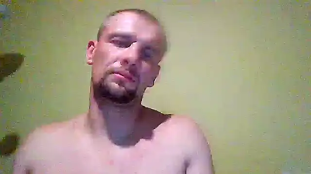 Snapshot of Regularfucker28 chatting on July 2026 12:19:02 AM Regularfucker28 online show from July 2026 12:19:02 AM