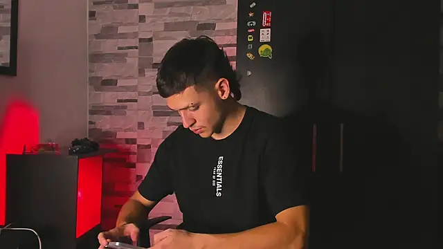 Dimitri higth420 online show from September 2025 01:21:01 AM