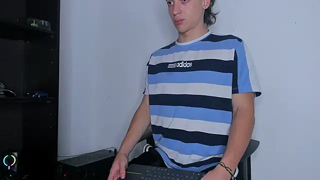 Dimitri higth420 online show from December 2025 12:49:02 AM