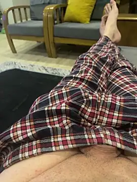 gentleman knight007 online show from February 2025 05:06:01 PM