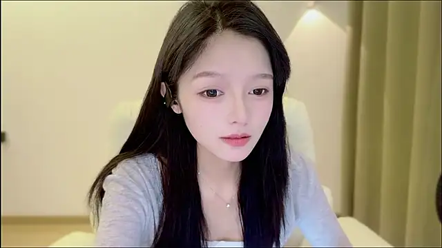 xiaodaibabyy online show from November 2025 07:30:02 AM