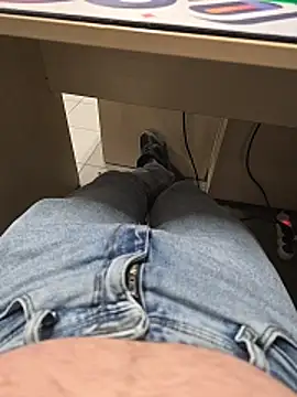 Ibag01 online show from December 2025 03:27:02 PM