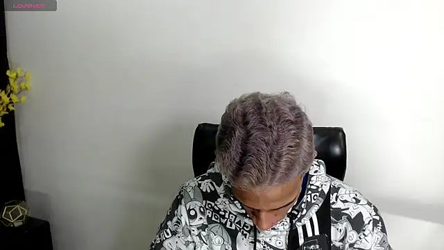 AbrahanBratz online show from January 2025 11:49:01 AM