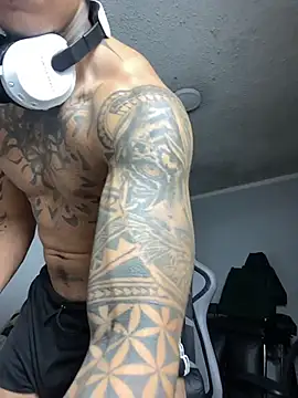 Snapshot of Nickhot0609 chatting on October 2025 04:15:01 AM Nickhot0609 online show from October 2025 04:15:01 AM