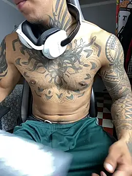 Snapshot of Nickhot0609 chatting on October 2025 10:30:02 PM Nickhot0609 online show from October 2025 10:30:02 PM