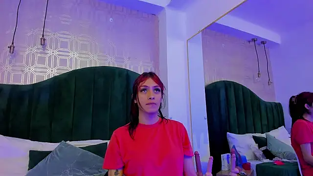 Derieri D online show from October 2025 07:40:01 PM