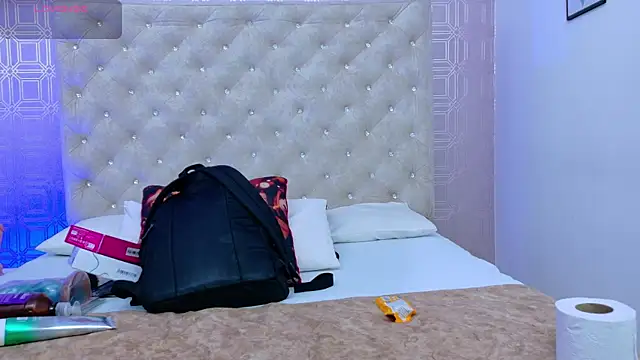 Derieri D online show from January 2026 07:48:01 PM