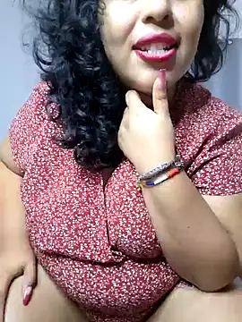 Snapshot of Leslyrosa chatting on February 2025 11:21:02 PM Leslyrosa online show from February 2025 11:21:02 PM