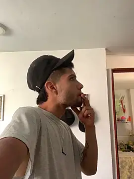 Jestebanano online show from March 2025 06:43:01 PM