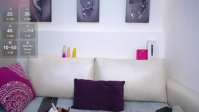 Melodi Roux online show from September 2025 12:40:02 PM