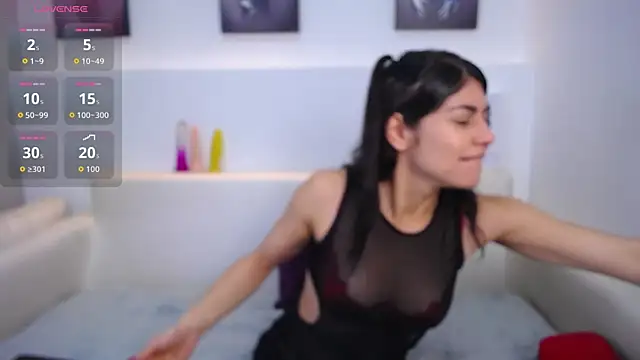 Melodi Roux online show from September 2025 01:36:01 PM