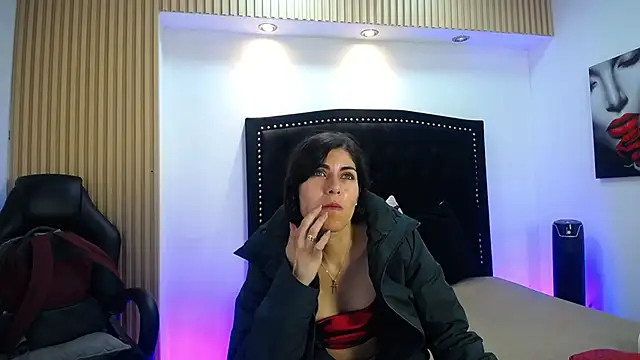 Melodi Roux online show from April 2026 12:59:01 PM