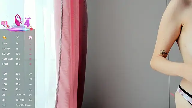 Snapshot of Electraa_fox chatting on March 2025 05:38:02 PM Electraa fox online show from March 2025 05:38:02 PM