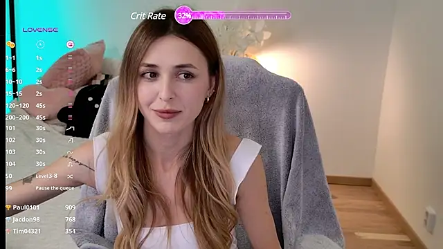 Snapshot of Sophie_Enzo chatting on January 2025 01:26:01 AM Sophie Enzo online show from January 2025 01:26:01 AM