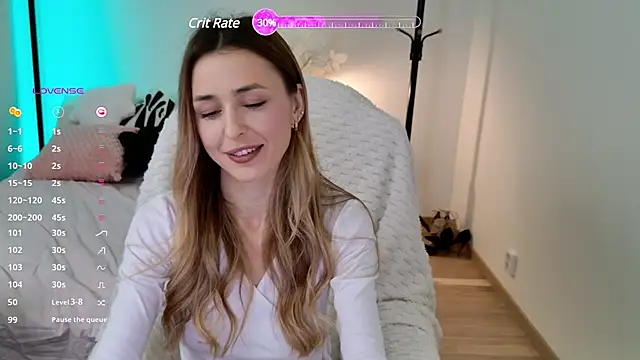 Snapshot of Sophie_Enzo chatting on January 2025 10:52:01 PM Sophie Enzo online show from January 2025 10:52:01 PM