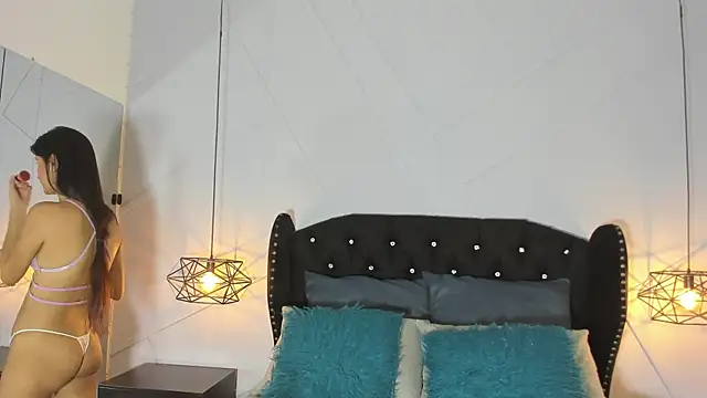 Emma Payton online show from February 2025 11:42:02 AM