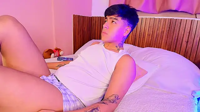 Snapshot of kiing_azahell chatting on November 2025 03:26:02 AM kiing azahell online show from November 2025 03:26:02 AM