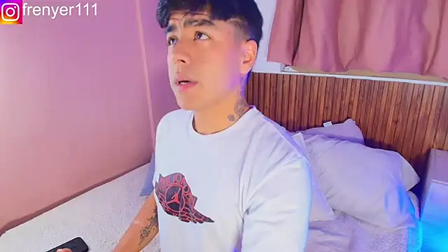 kiing azahell online show from February 2026 01:42:01 AM