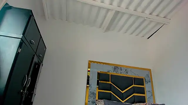 MattDevon online show from October 2025 12:50:02 PM