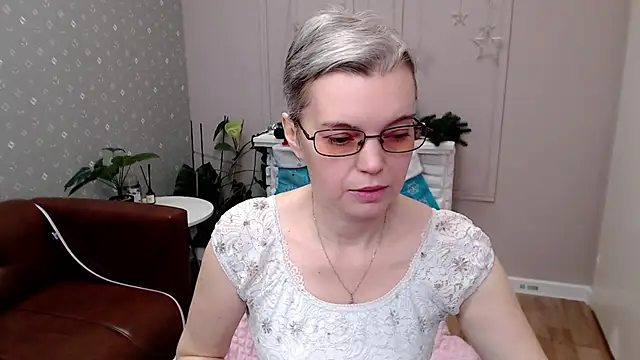 Cutie Erikaa1 online show from January 2026 03:00:01 AM