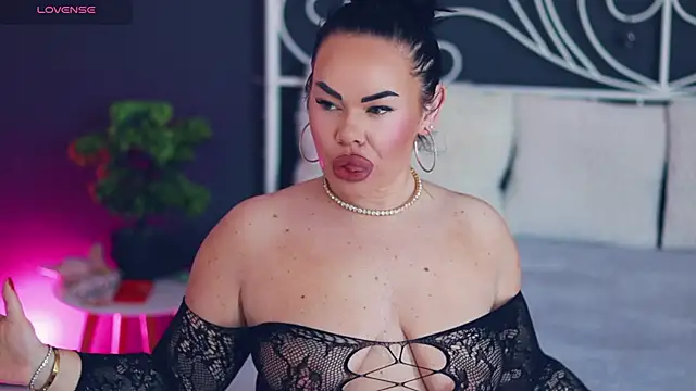 MissLilaa online show from February 2026 09:43:02 AM