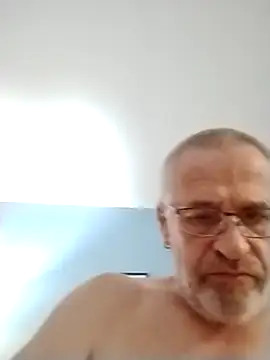 geilerschwanz64 online show from October 2025 09:37:01 AM