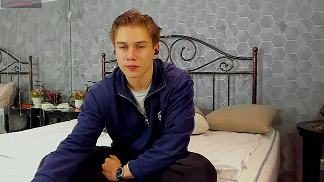 Marcus Swampov online show from December 2024 08:58:02 PM