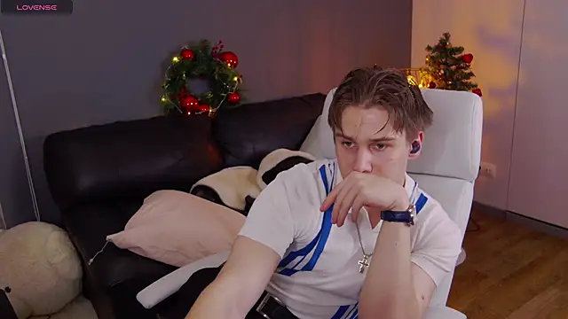 Marcus Swampov online show from December 2024 06:52:02 AM