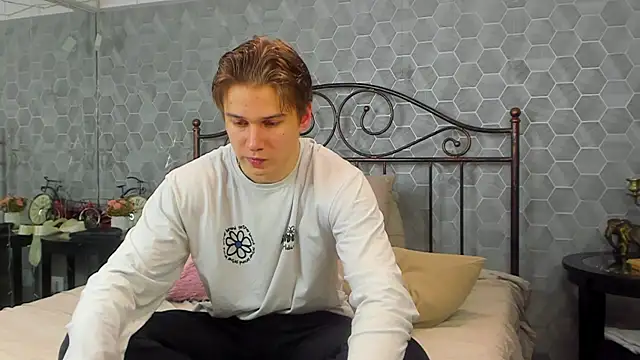 Marcus Swampov online show from January 2025 06:21:01 AM