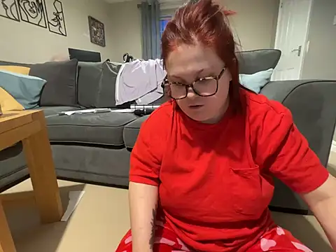 Tallulah-mae-xoxox online show from January 2025 05:21:01 PM