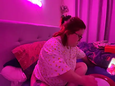 Tallulah-mae-xoxox online show from February 2025 10:23:02 PM