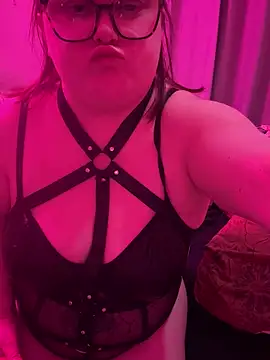 Tallulah-mae-xoxox online show from February 2025 11:02:02 PM