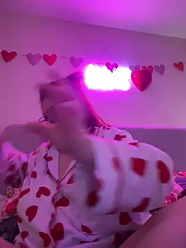 Tallulah-mae-xoxox online show from February 2025 09:54:01 PM