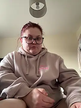 Tallulah-mae-xoxox online show from February 2025 04:31:01 PM