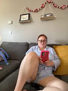 Tallulah-mae-xoxox online show from September 2025 10:37:02 AM