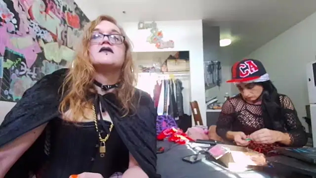 Totallytofu69xh online show from October 2025 03:19:01 PM