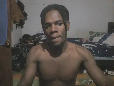 Snapshot of Cesar2501_ chatting on February 2025 07:05:02 PM Cesar2501 online show from February 2025 07:05:02 PM