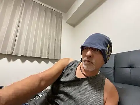 Snapshot of Grandpa29hijii chatting on September 2025 12:59:02 PM Grandpa29hijii online show from September 2025 12:59:02 PM