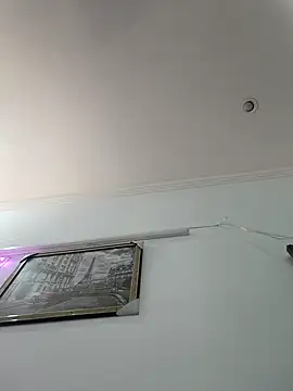 Snapshot of Archi-07 chatting on September 2025 07:58:01 AM Archi-07 online show from September 2025 07:58:01 AM