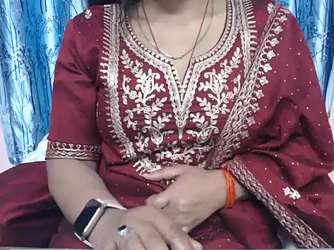 Snapshot of Jannat_ji chatting on February 2025 06:21:01 AM Jannat ji online show from February 2025 06:21:01 AM