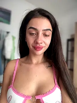 LaraVegas  online show from November 2025 08:15:01 AM