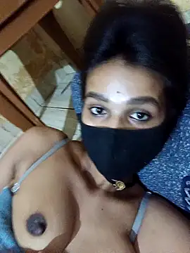 Hoty girl 143 online show from March 2025 10:14:02 AM