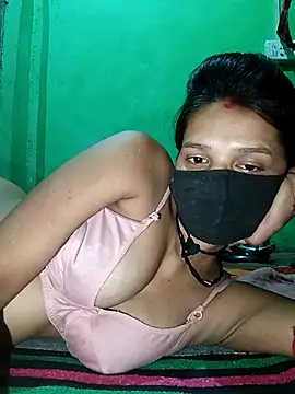 Hoty girl 143 online show from April 2026 12:33:02 AM