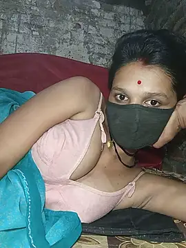 Hoty girl 143 online show from May 2026 04:14:02 PM