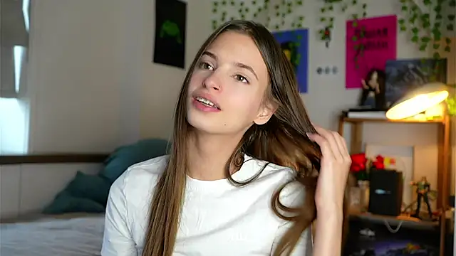 EvaLung777 online show from April 2026 08:43:01 AM