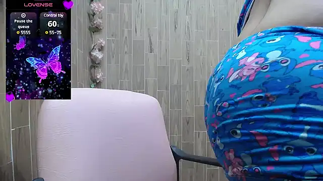 solyeria online show from March 2025 06:52:02 AM